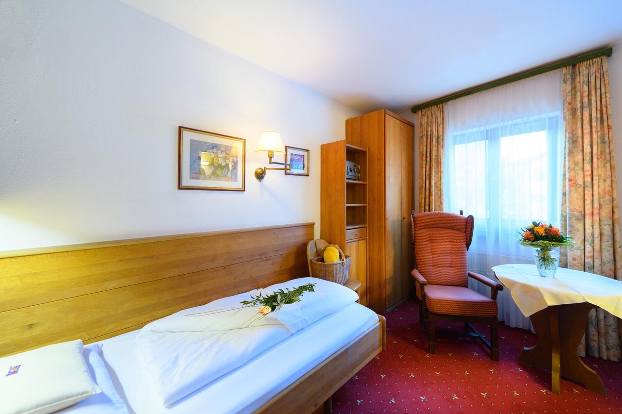 Haus Stefanie - Adults Only Hotel Seefeld in Tirol Exterior photo